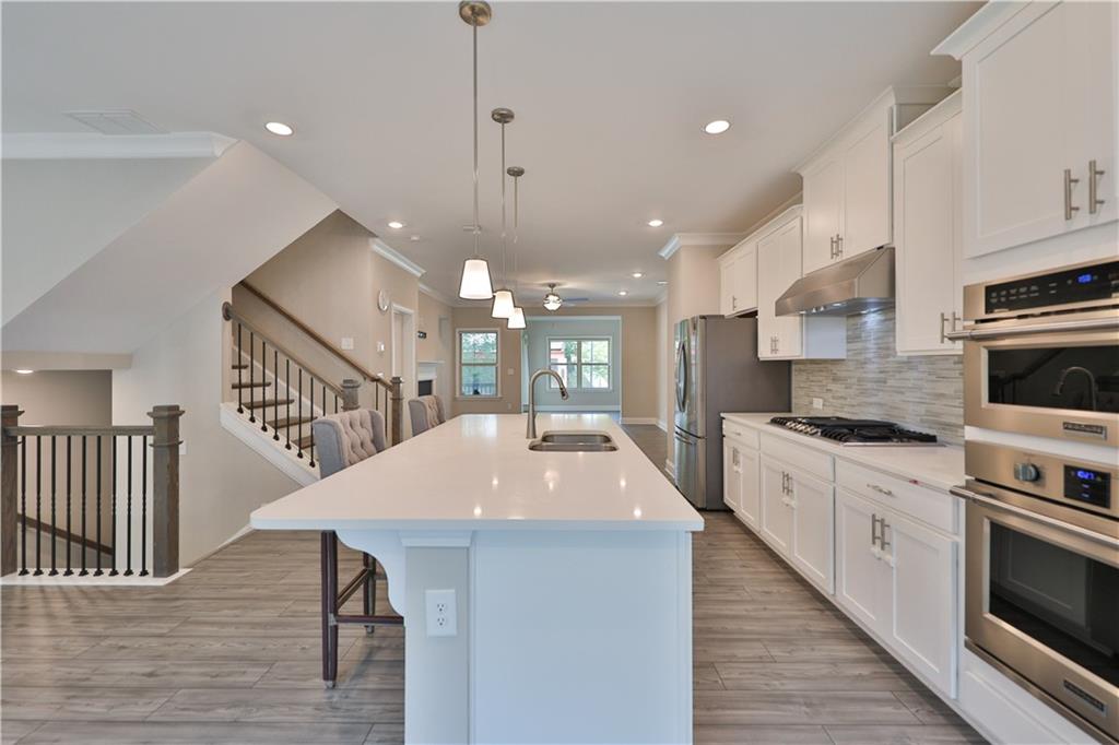 5082 Chesterfield Lane