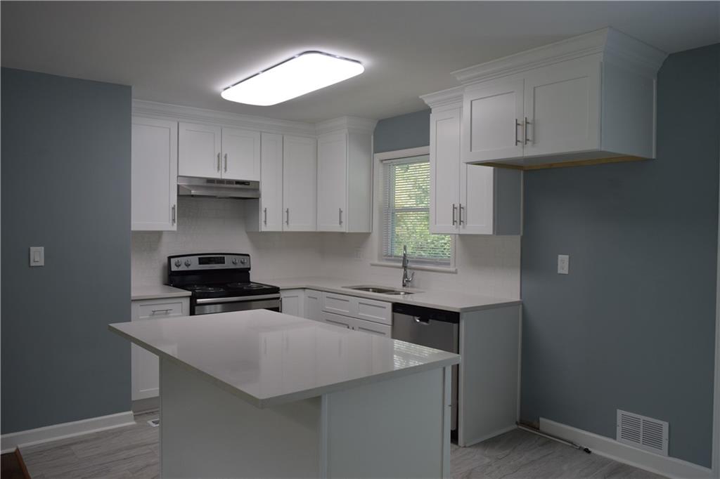 3760 Brookcrest Circle