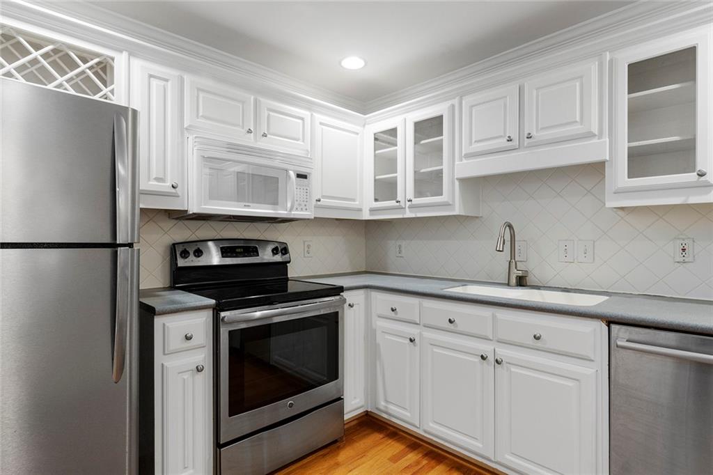 1634 Ponce De Leon Avenue NE Unit 104