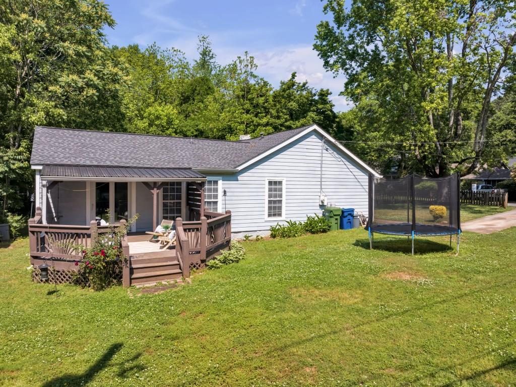 733 Hobart Avenue SE