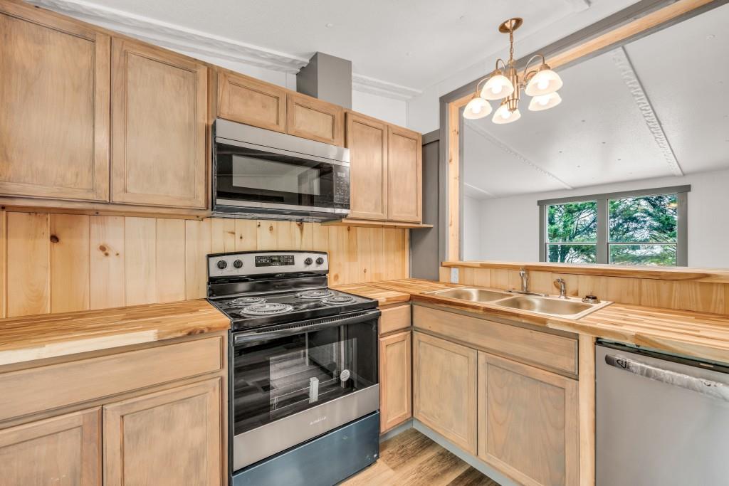99 Isaac Walker Road