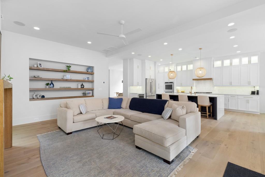 1519 Dresden Drive NE