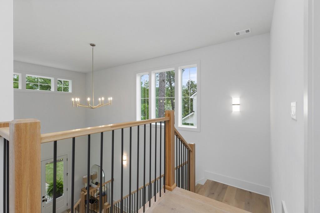 1519 Dresden Drive NE