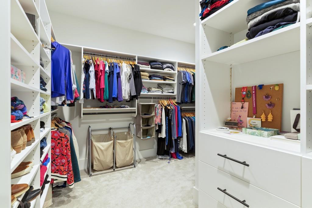 1519 Dresden Drive NE