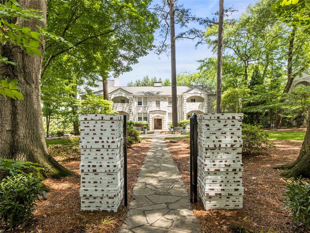 51 Peachtree Memorial Drive NW Unit 3