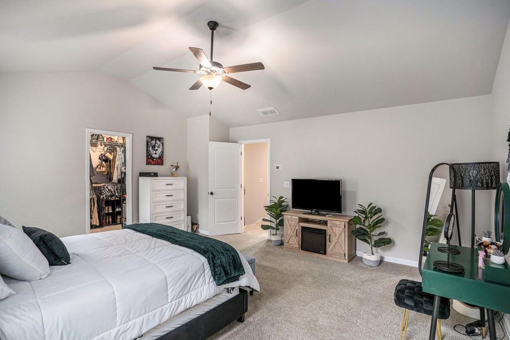 3032 Newbury Lane