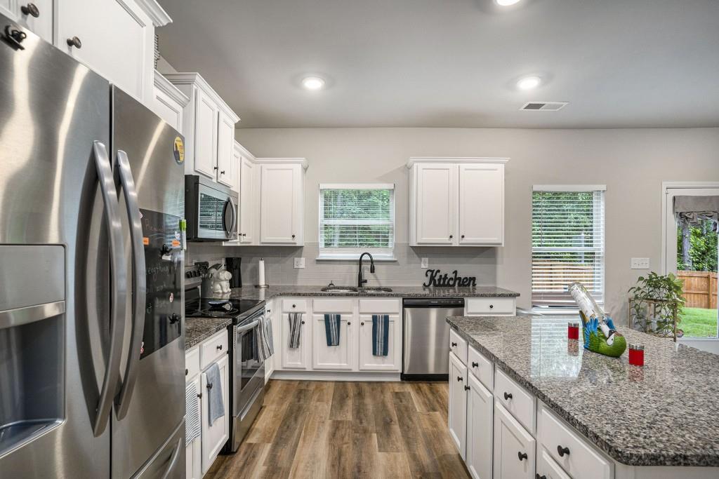 3032 Newbury Lane