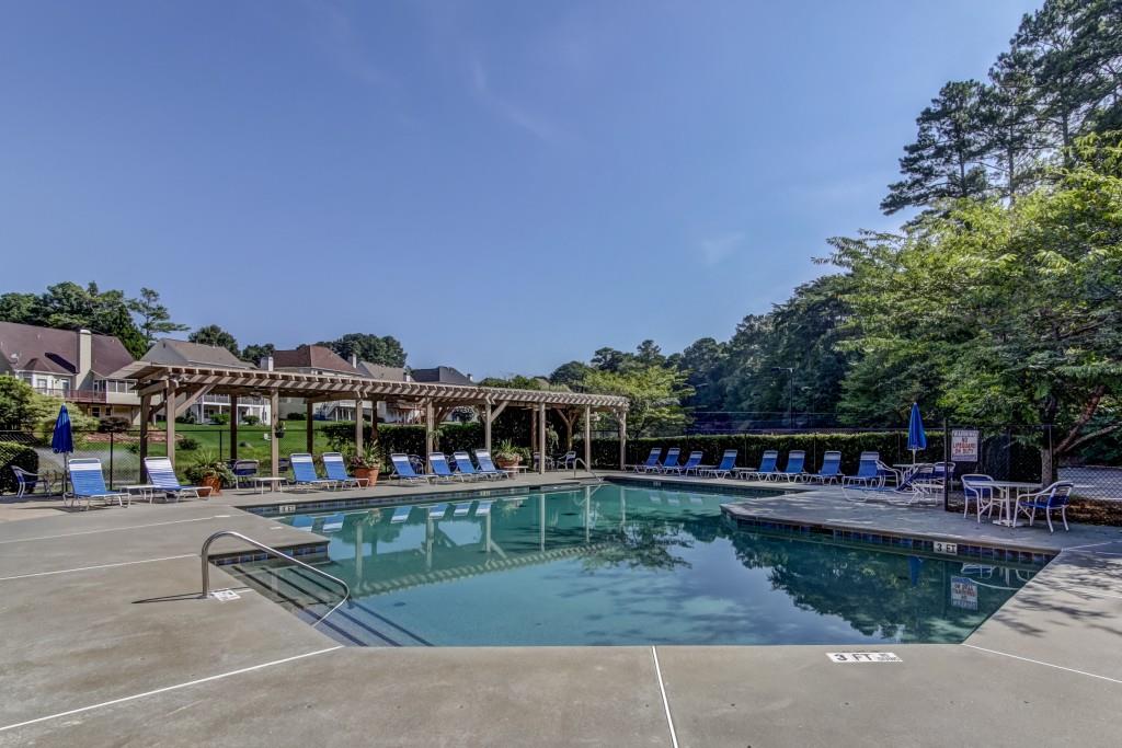 4099 Christacy Way