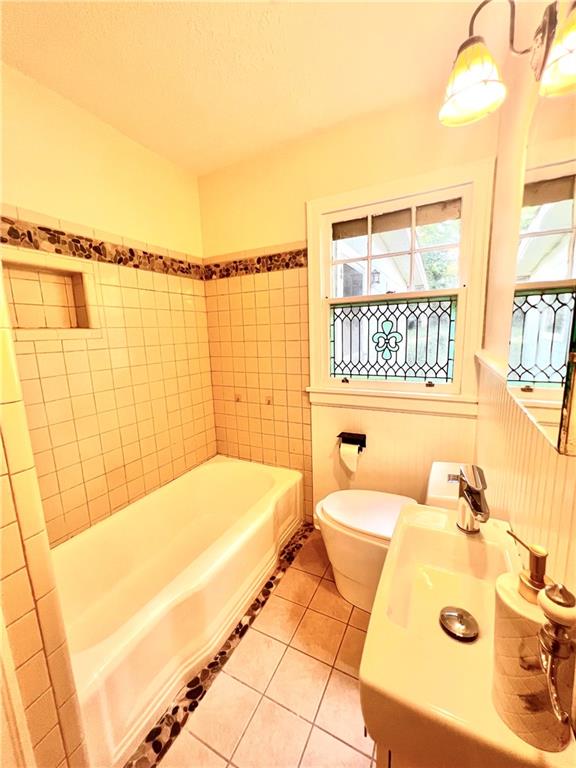 1891 W Forrest Avenue