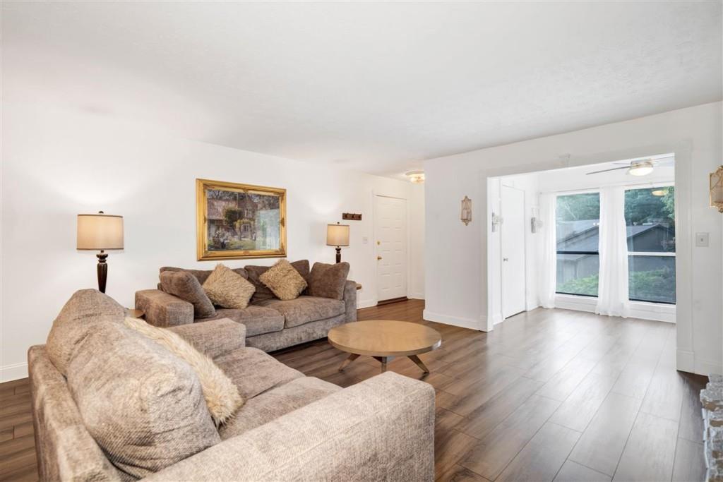 206 Smokerise Circle SE