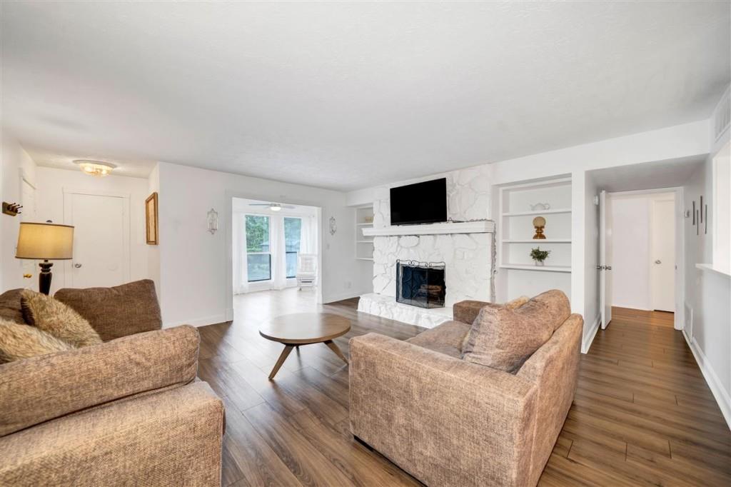206 Smokerise Circle SE