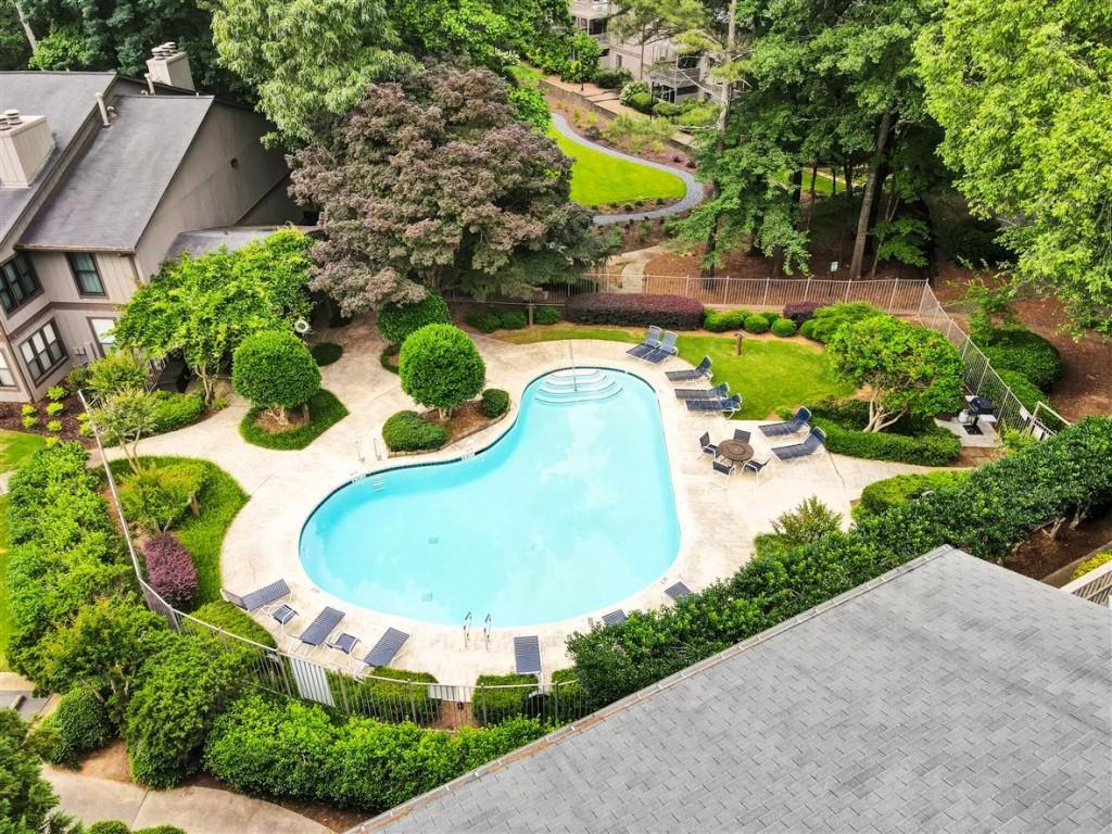 206 Smokerise Circle SE