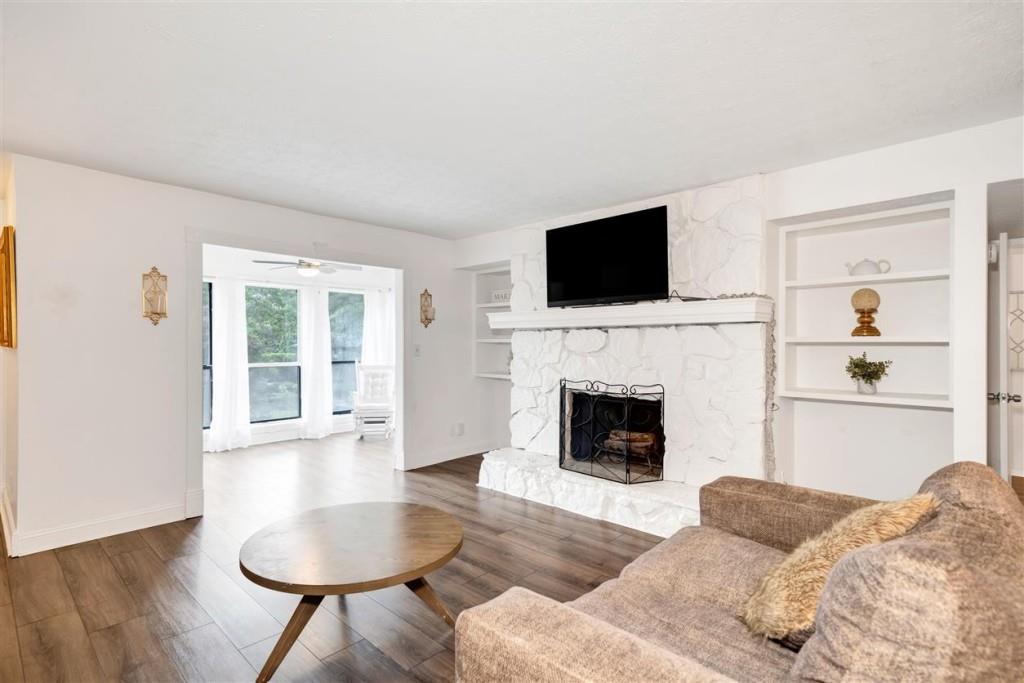 206 Smokerise Circle SE