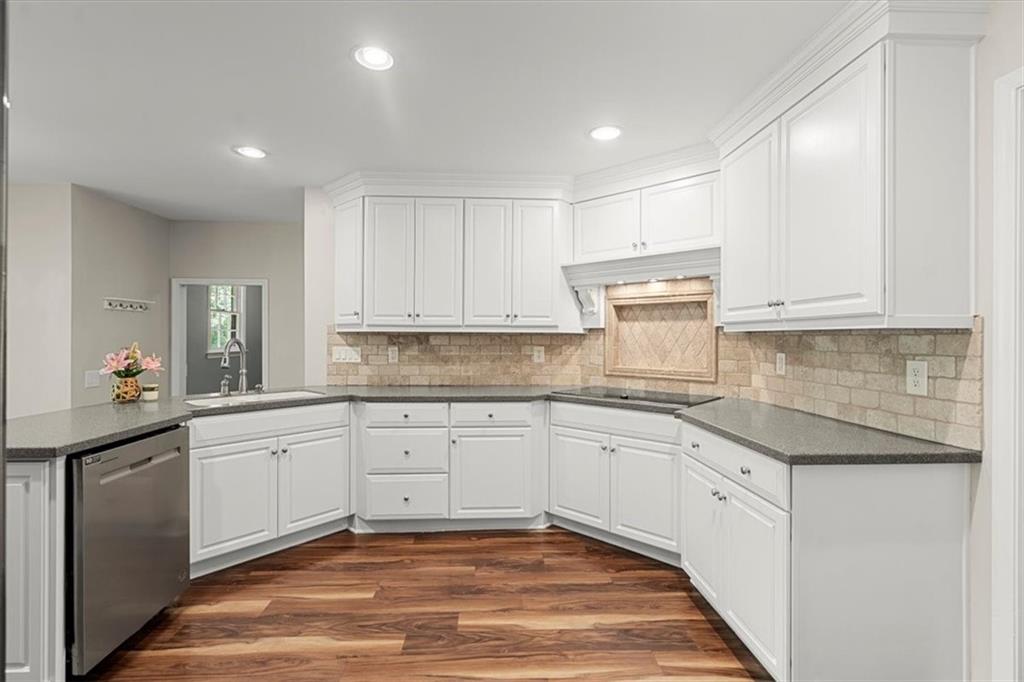 2150 Six Branches Drive