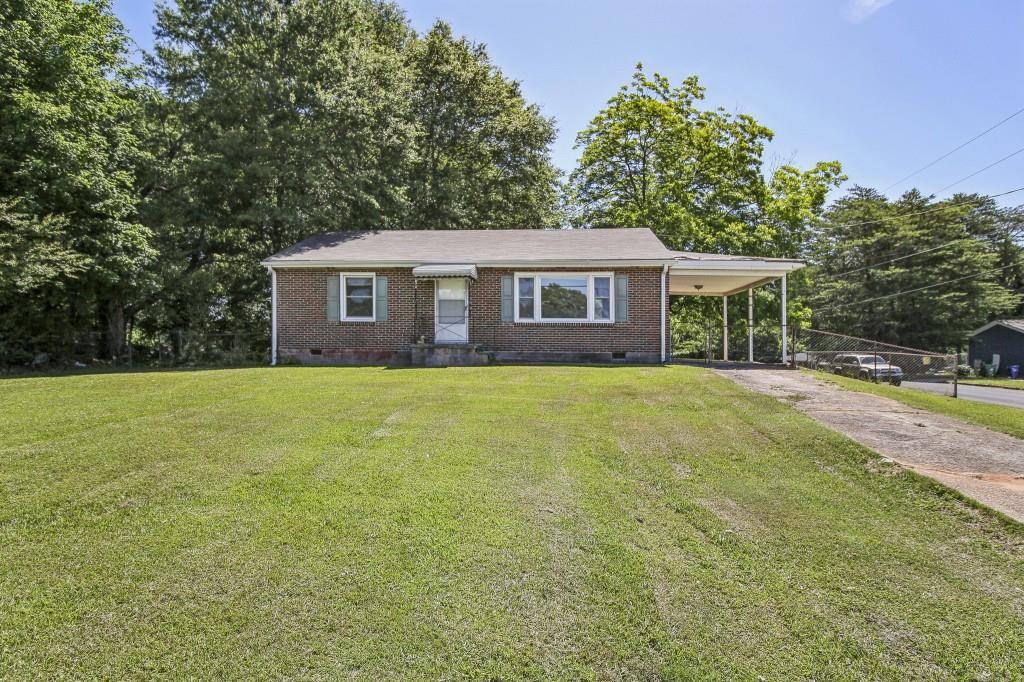 1386 Columbia Drive