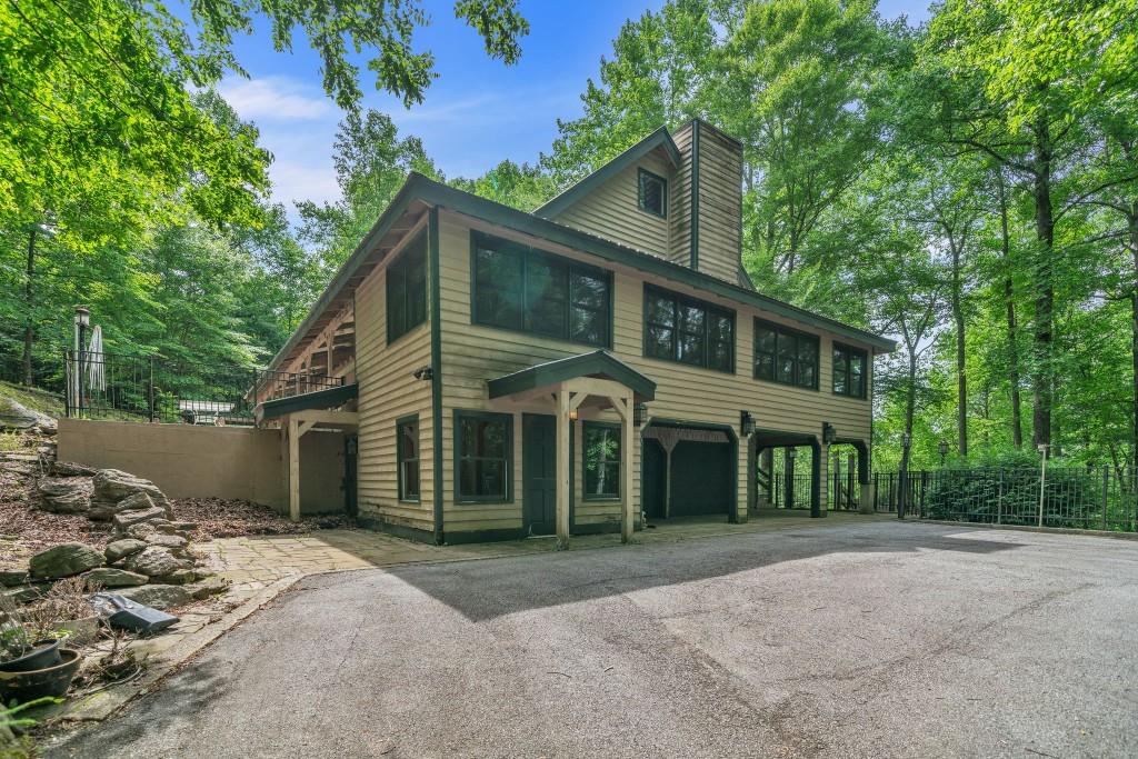 562 Wildhog Creek Circle E
