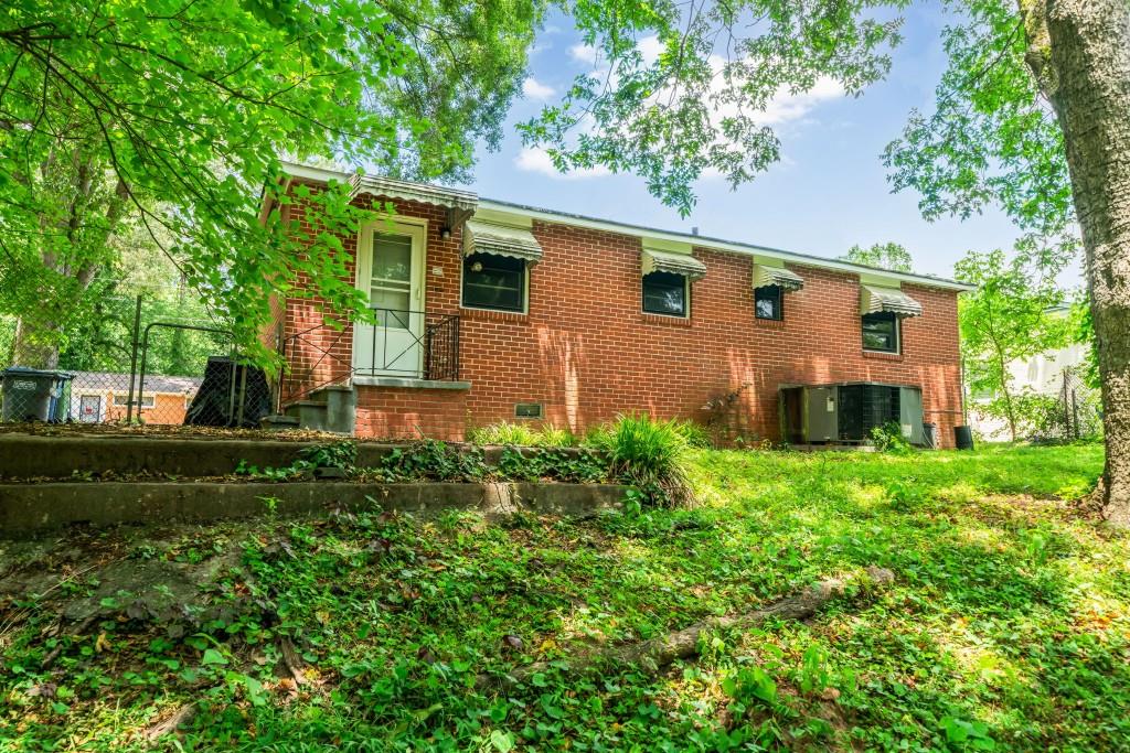 331 Simca Street
