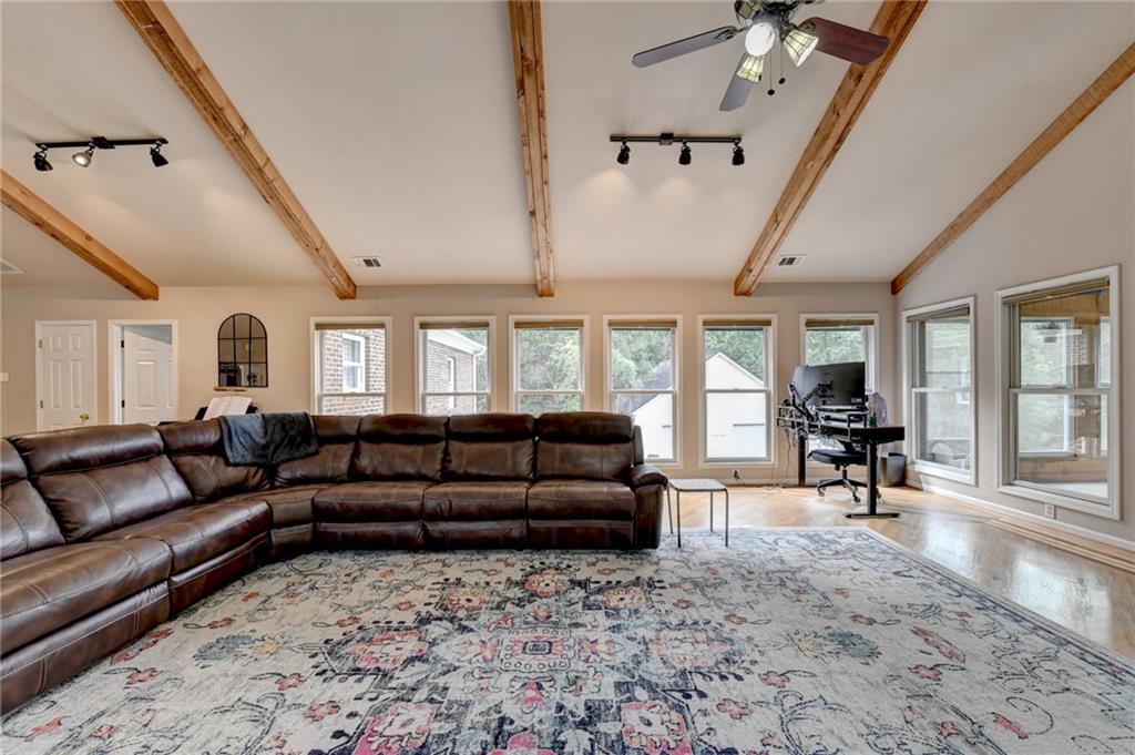 3392 Highway 53 E