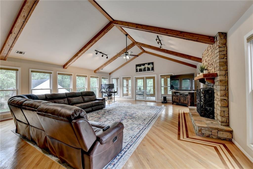 3392 Highway 53 E