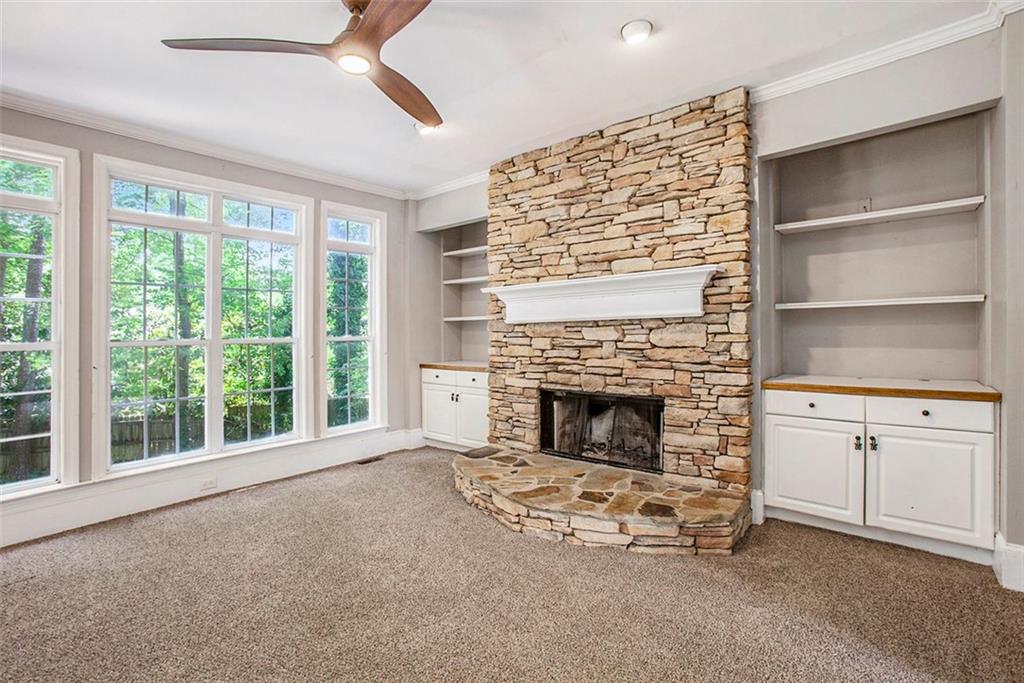 2106 Cavallon Court NW