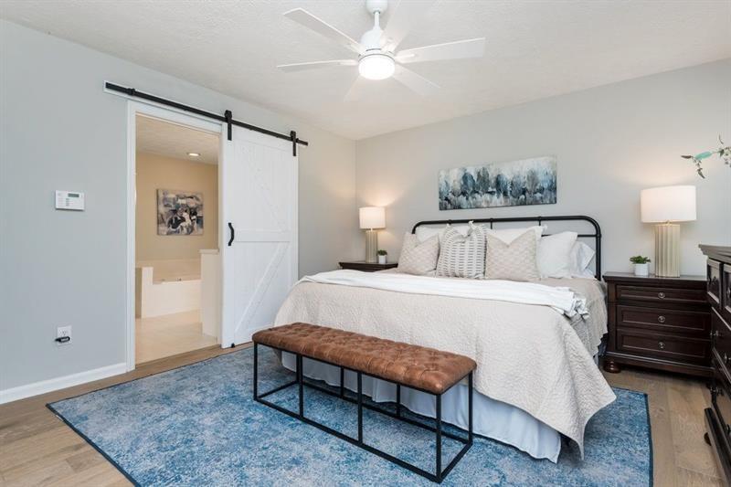 12045 Greenmont Walk