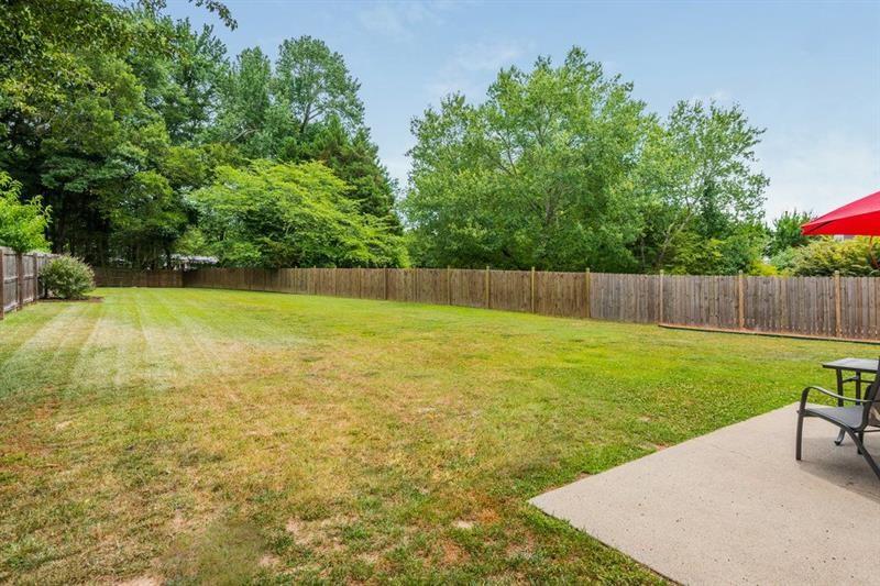 12045 Greenmont Walk