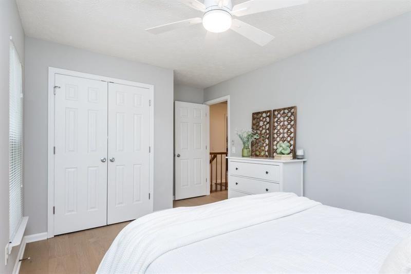 12045 Greenmont Walk