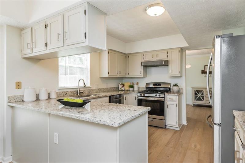 12045 Greenmont Walk