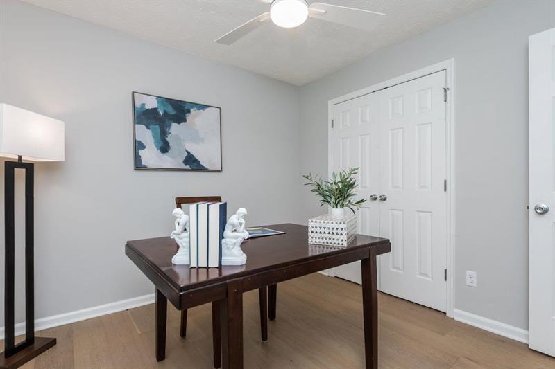 12045 Greenmont Walk