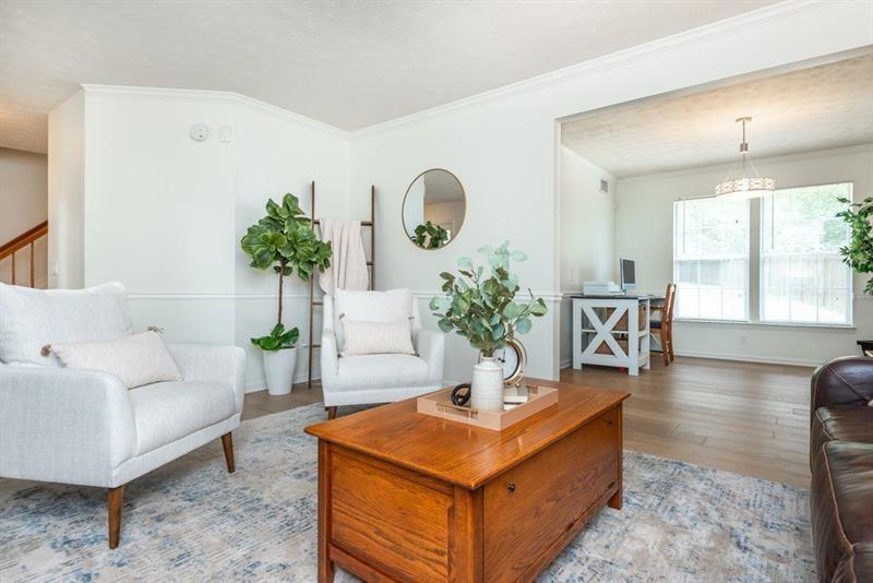 12045 Greenmont Walk