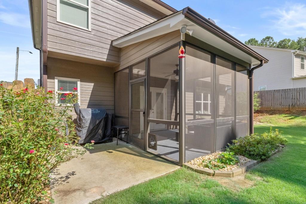 281 Shady Glen