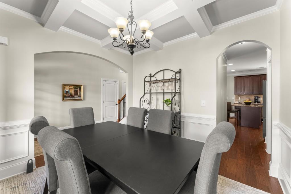 281 Shady Glen