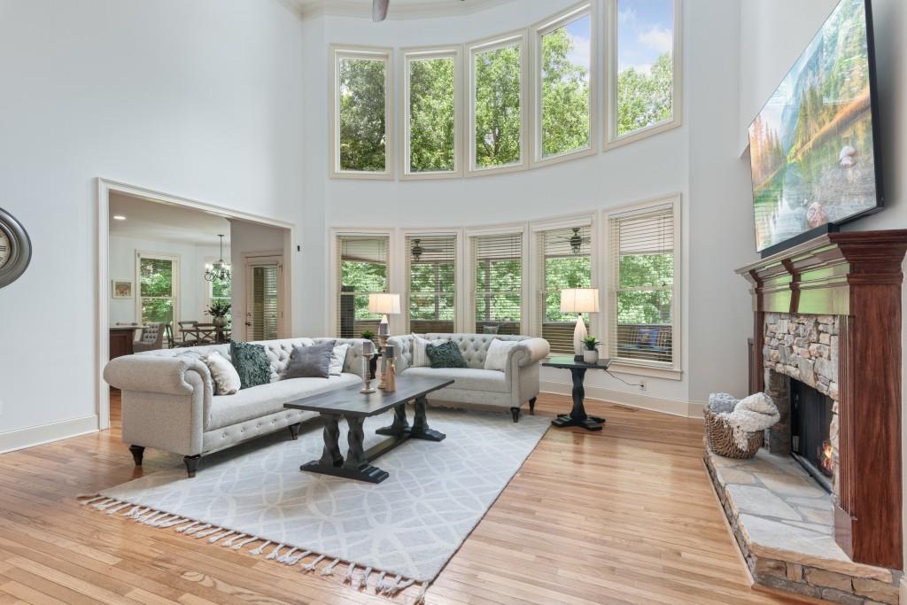 305 Breckenridge Court