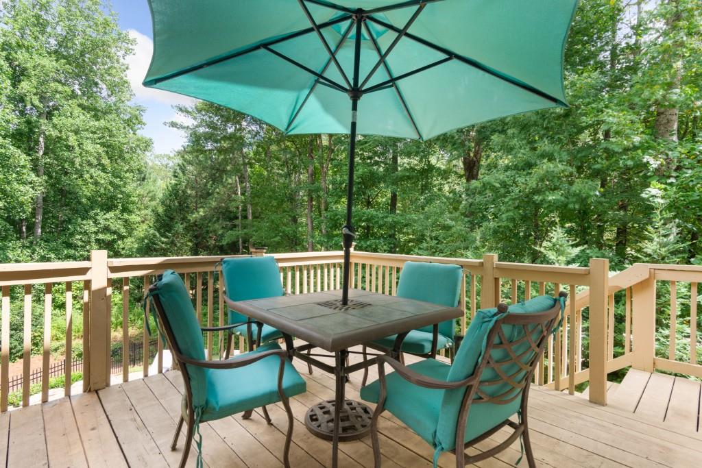 305 Breckenridge Court