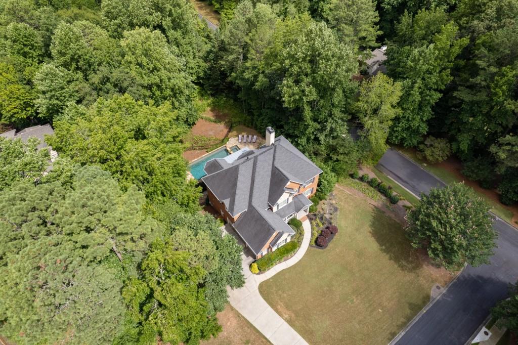 305 Breckenridge Court