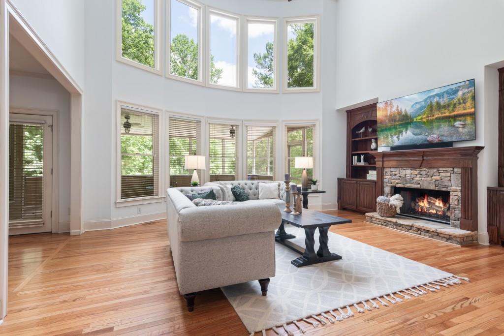 305 Breckenridge Court