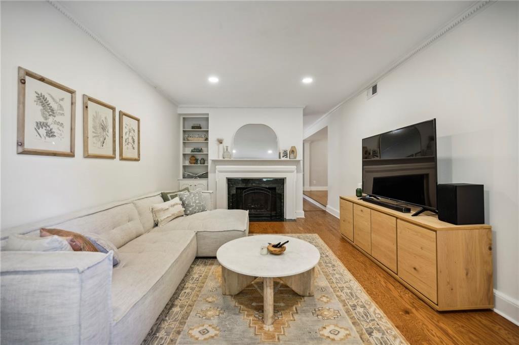 4101 Club Drive Unit 1