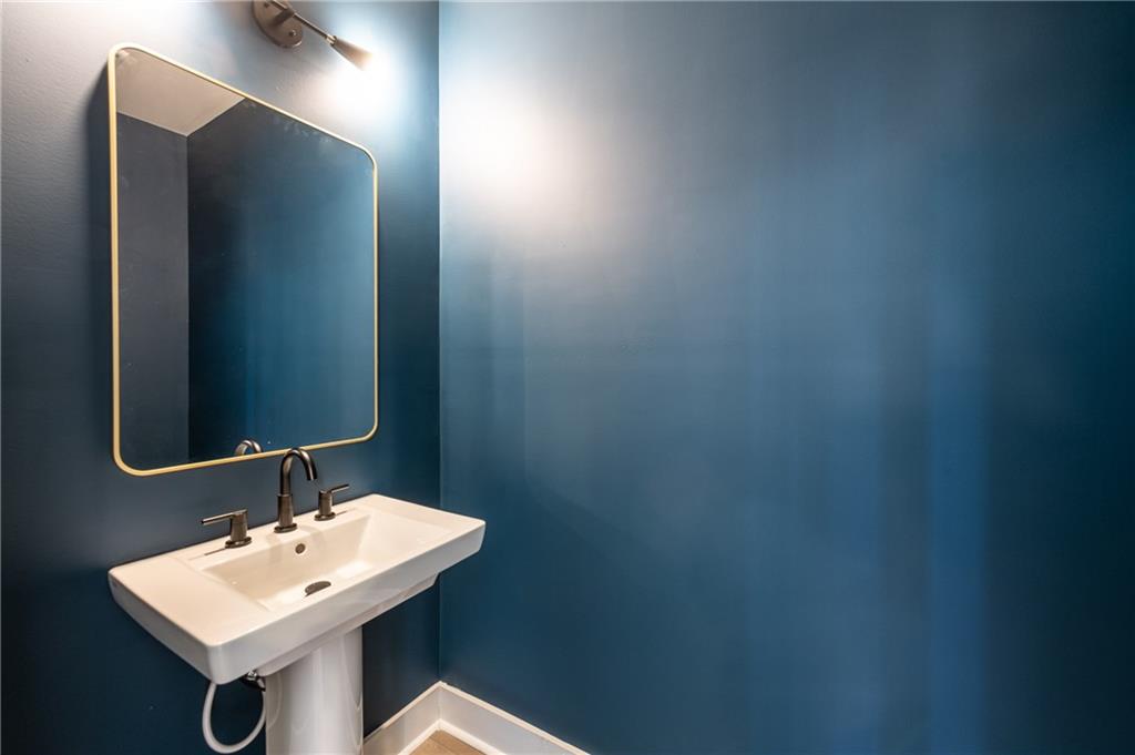 340 Eugenia Street SW Unit 502
