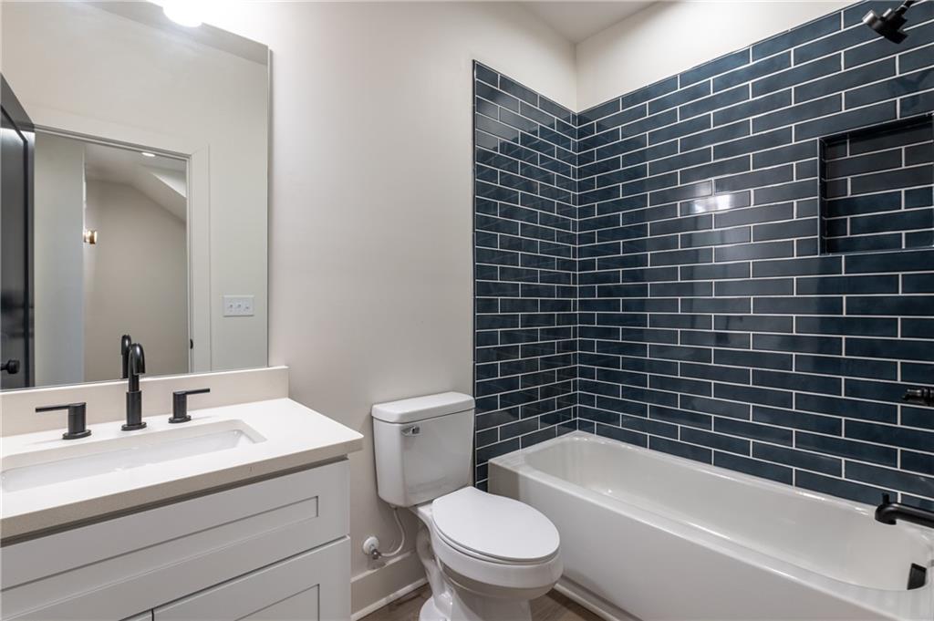340 Eugenia Street SW Unit 502
