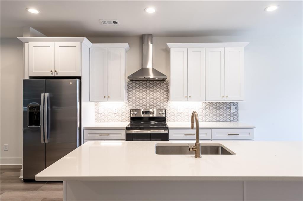 340 Eugenia Street SW Unit 502