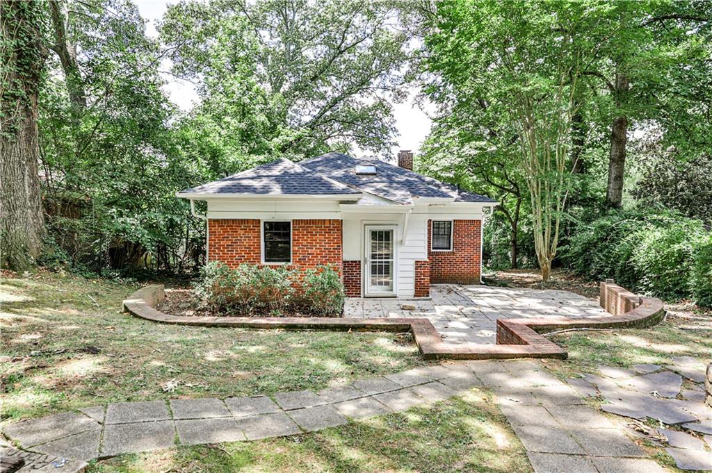1132 Woodland Avenue SE