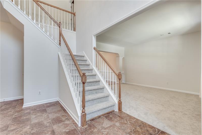 2702 Glenrose Hill