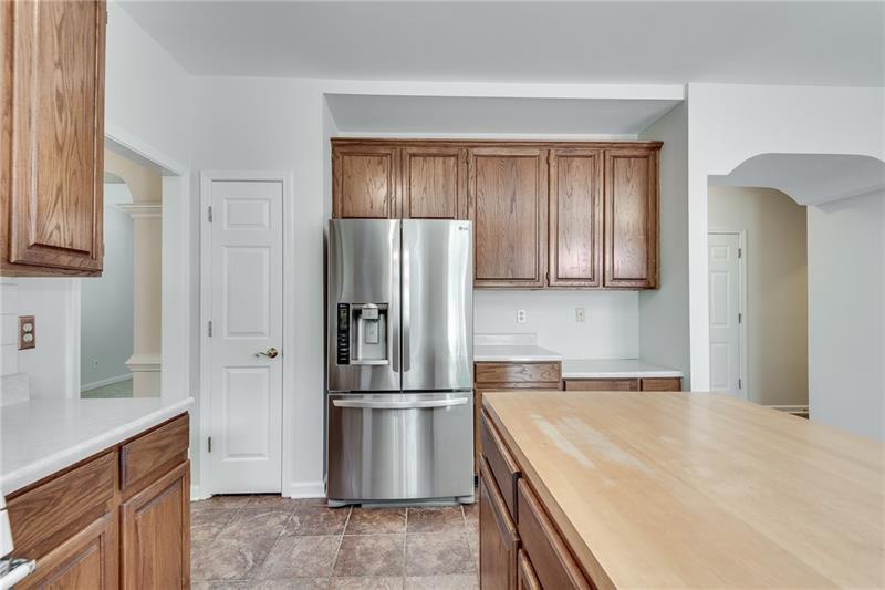 2702 Glenrose Hill