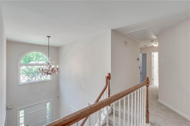 2702 Glenrose Hill
