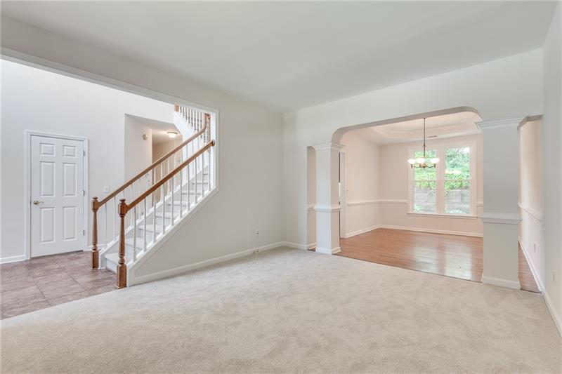 2702 Glenrose Hill