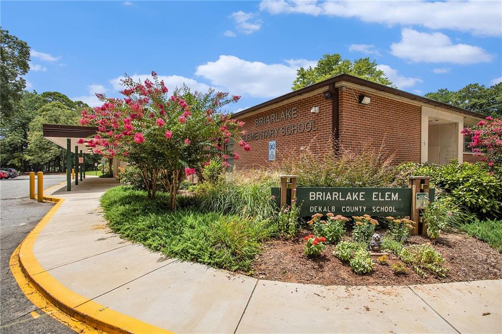 1768 Briarlake Circle