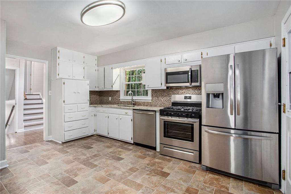 1768 Briarlake Circle
