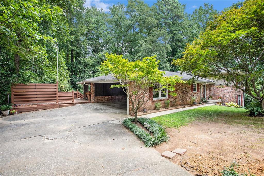 1768 Briarlake Circle