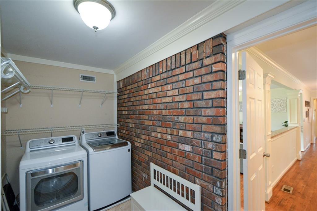 3820 Highview Terrace SE