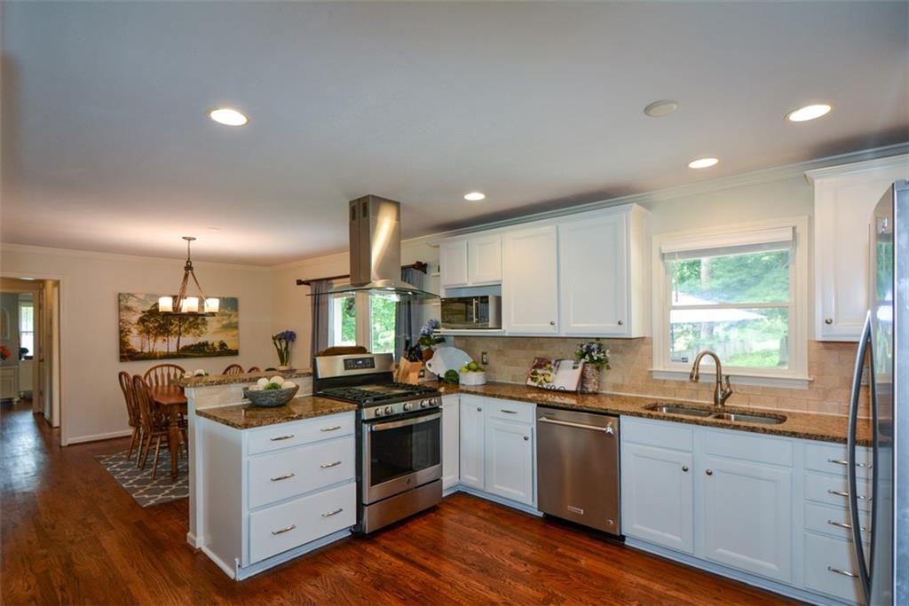 3820 Highview Terrace SE